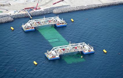 The first tunnel element was successfully immersed on the Danish side in May.